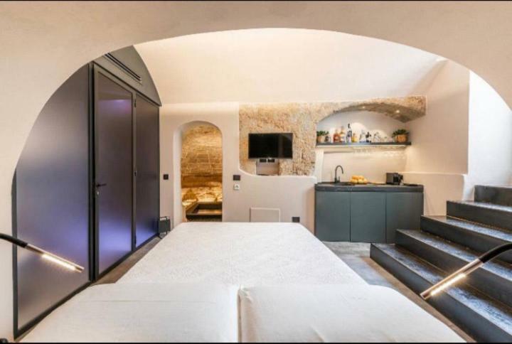 Borgo Albergo 35 Relax & Spa Монополи Экстерьер фото