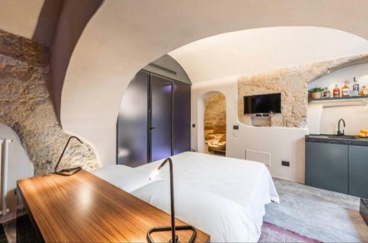 Borgo Albergo 35 Relax & Spa Монополи Экстерьер фото